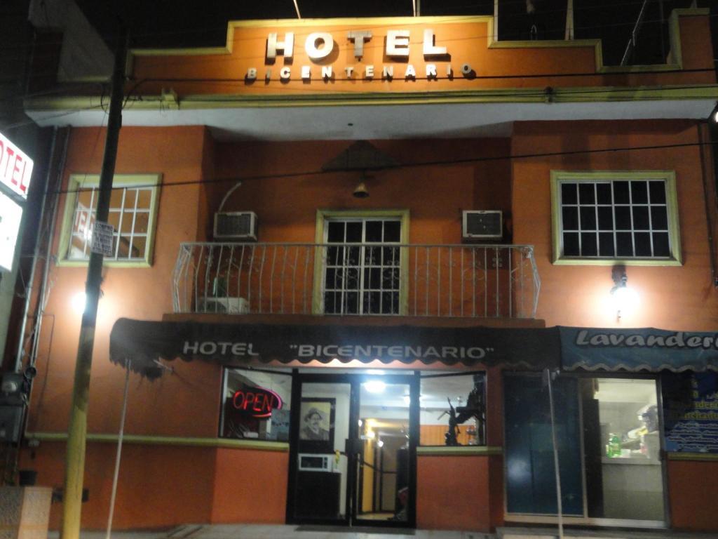 Oyo Hotel Bicentenario Tampico Exterior photo