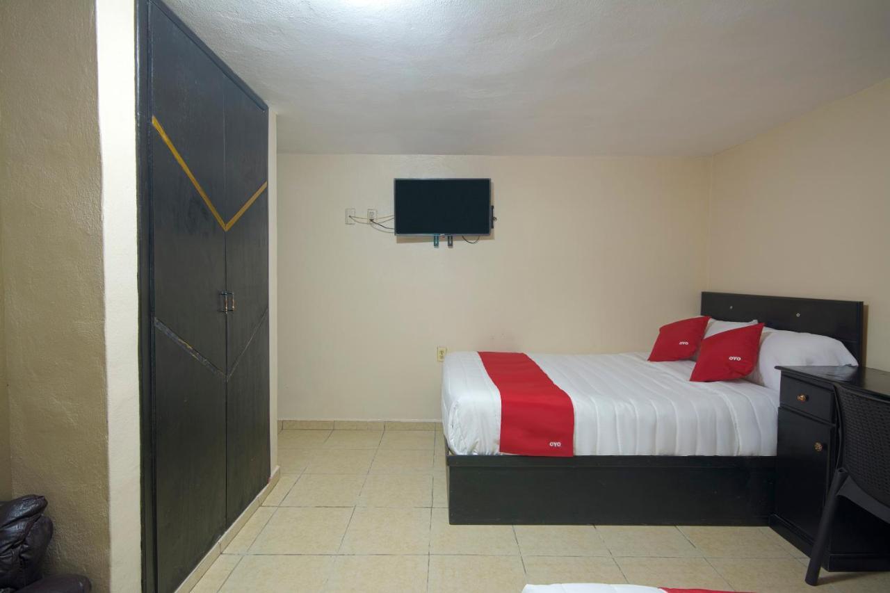 Oyo Hotel Bicentenario Tampico Exterior photo